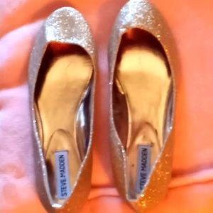 Steve Madden Gold Glitter Flats